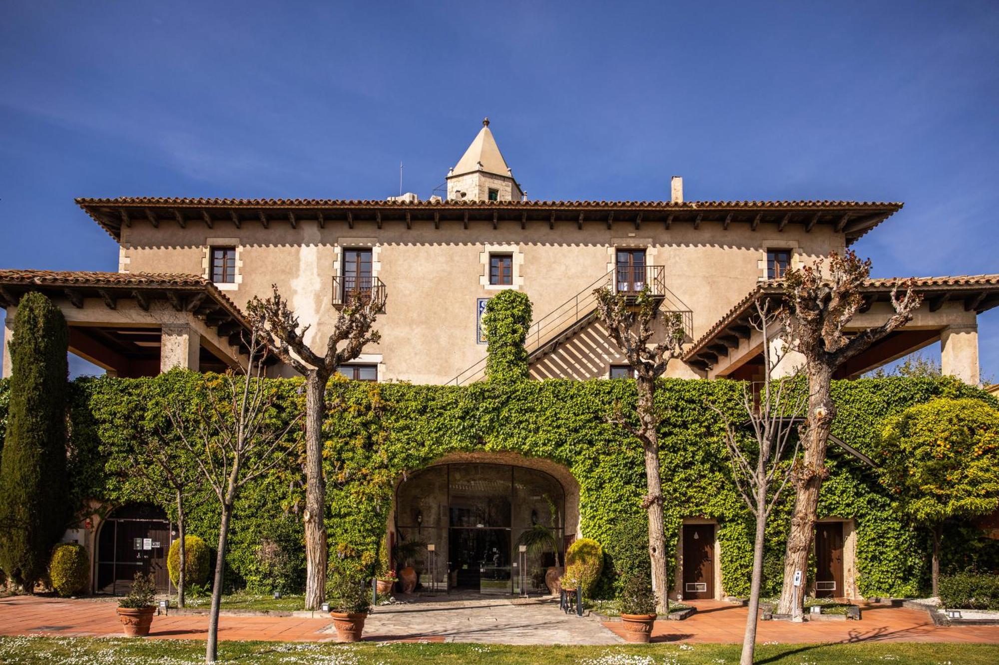 Rvhotels Palau Lo Mirador Torroella de Montgrí Exterior photo